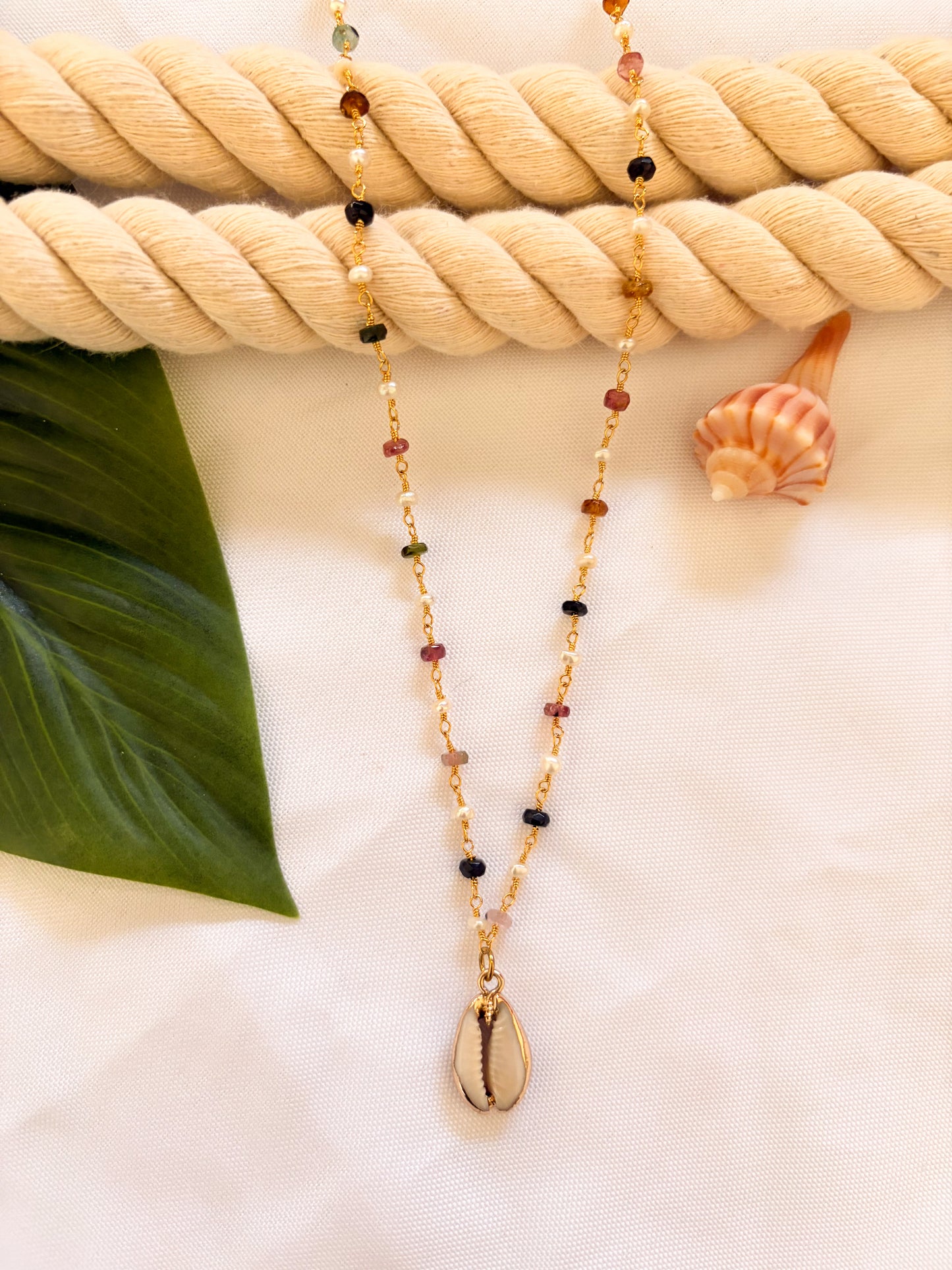 Lagoon Bloom – Gold-Plated Multicolor Tourmaline & Pearl Shell Necklace