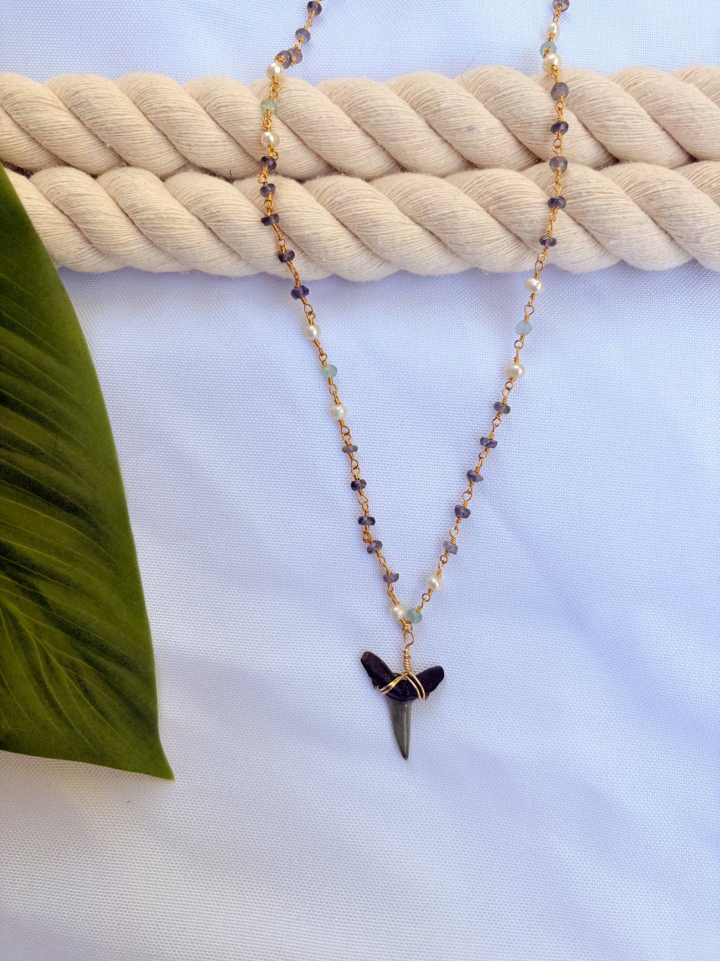 Coastal Current Necklace – Aquamarine, Tanzanite & Pearl Beaded Chain