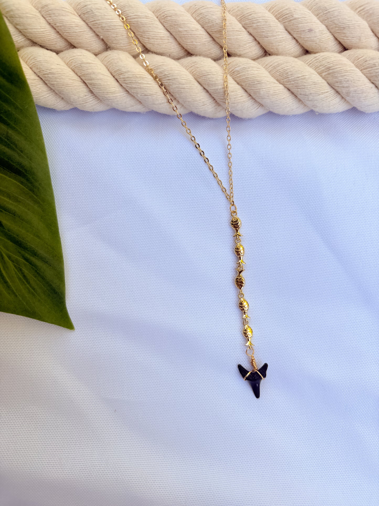 Current Drift Necklace – 18K Gold Filled Fish & Shark Tooth Drop