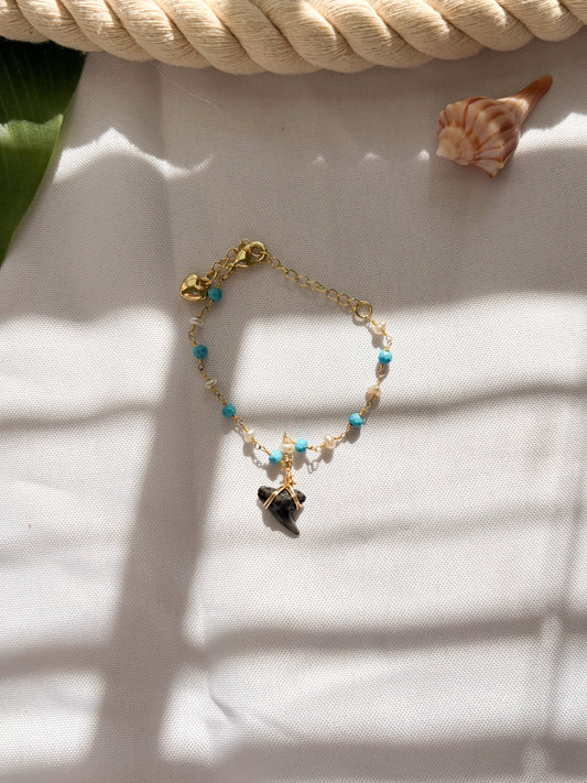 Tropical Tide Shark Tooth Bracelet